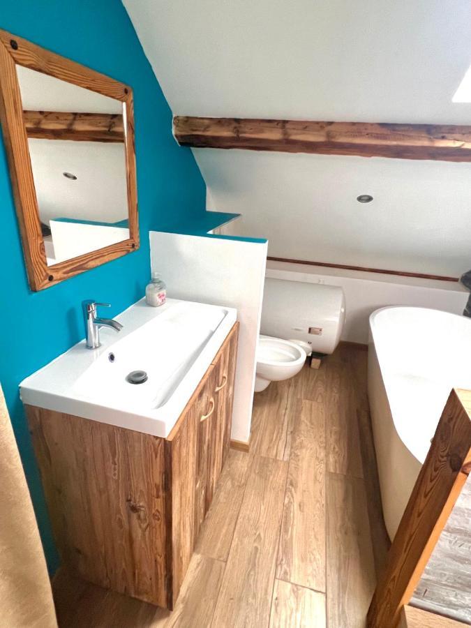 Apartamento Delille Pere Et Fils Albertville Exterior foto